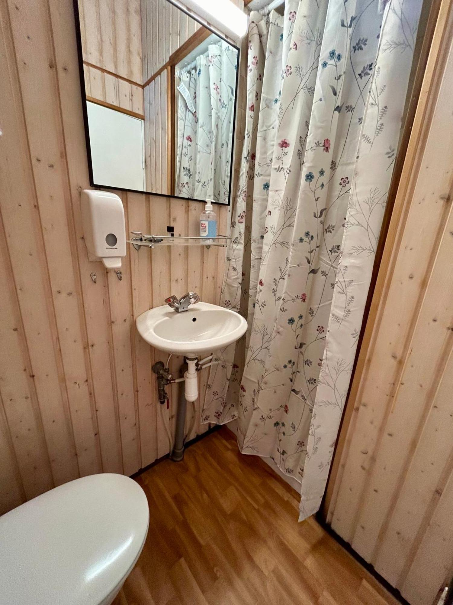 Arhus Cottage And Camping Гелла Екстер'єр фото