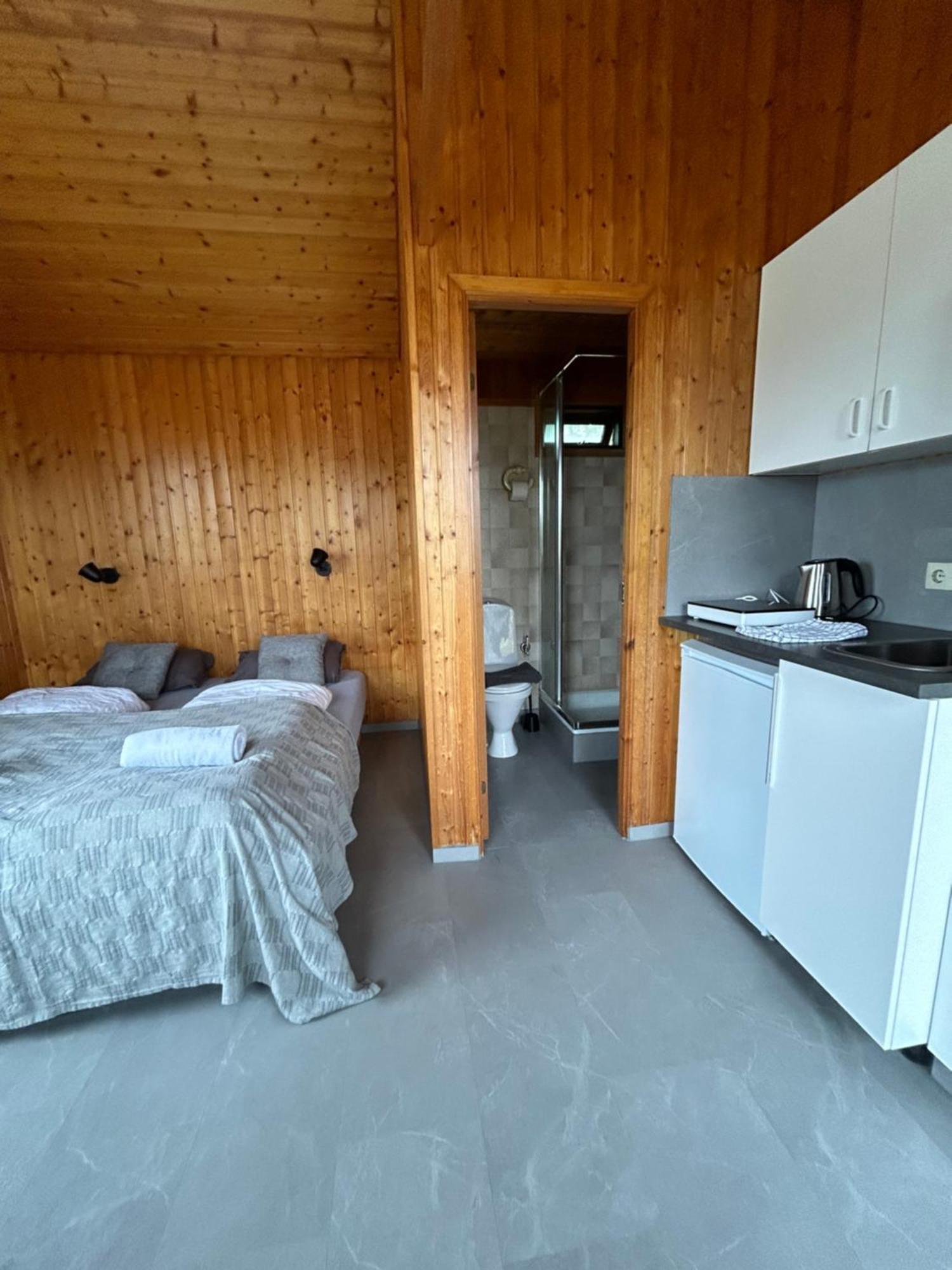 Arhus Cottage And Camping Гелла Екстер'єр фото